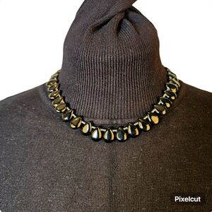 Black onyx natural gemstone 17" teardrop-shaped bead necklace